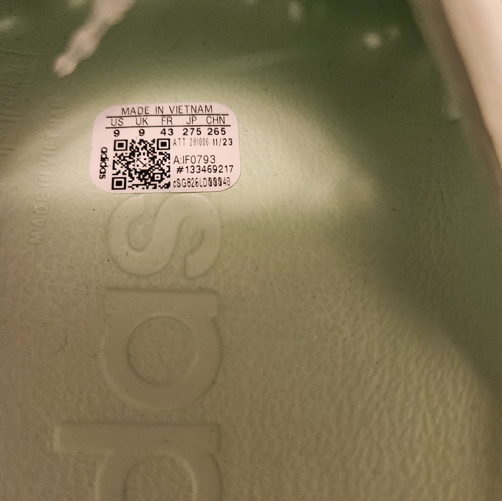 Adidas Adilette clogs - Picture 9 of 9